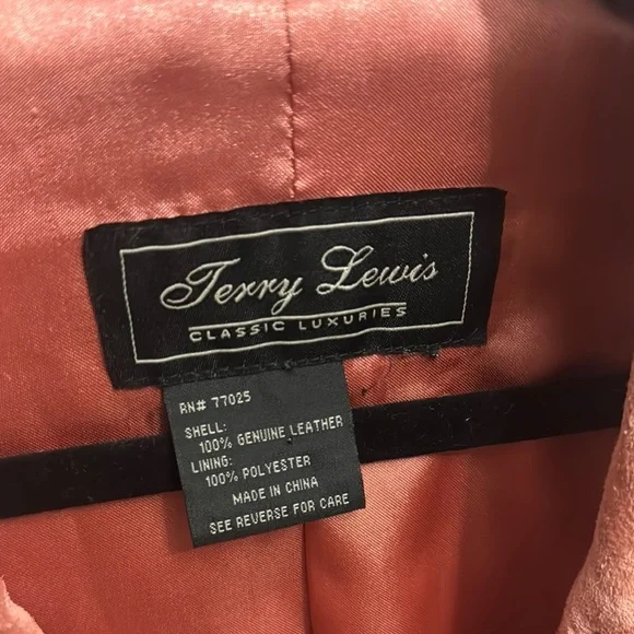 Terry Lewis Classic Luxuries Pink Jacket - Picture 10 of 10